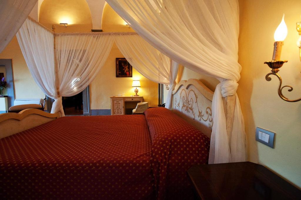 伊佛迪诺别墅酒店 瓦尔的圣卡西亚诺 客房 照片